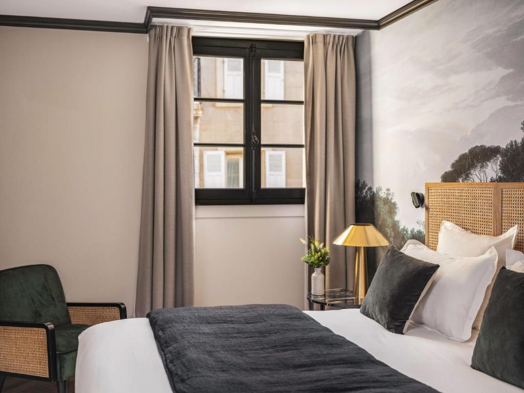 Maisons du Monde Hôtel & Suites - Marseille Vieux Port C$ 176 (C̶