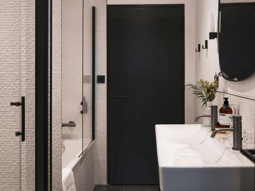 Maisons du Monde Hôtel & Suites - Marseille Vieux Port - Resim 32