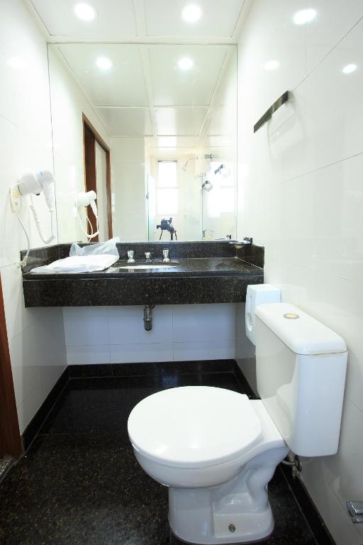 Koupelna v ubytování Savassi Hotel