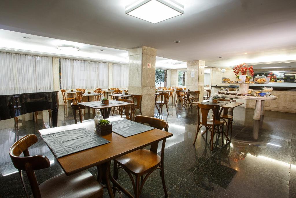Restaurace v ubytování Savassi Hotel