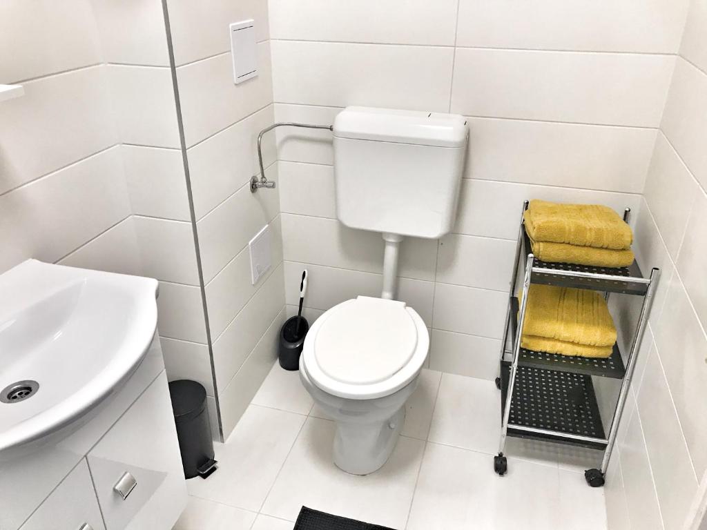 Zsuzsanna Apartman 9740 Bük, 7 Fűzfa utca kép - 1