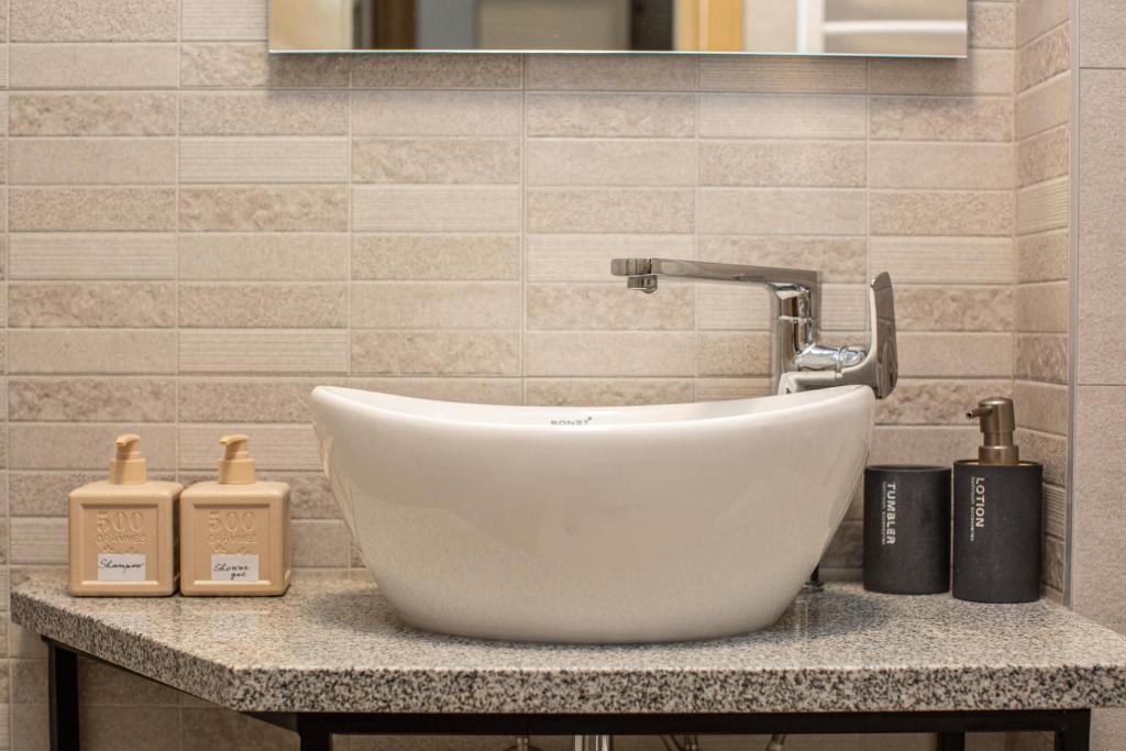 Rest Apartments - 19