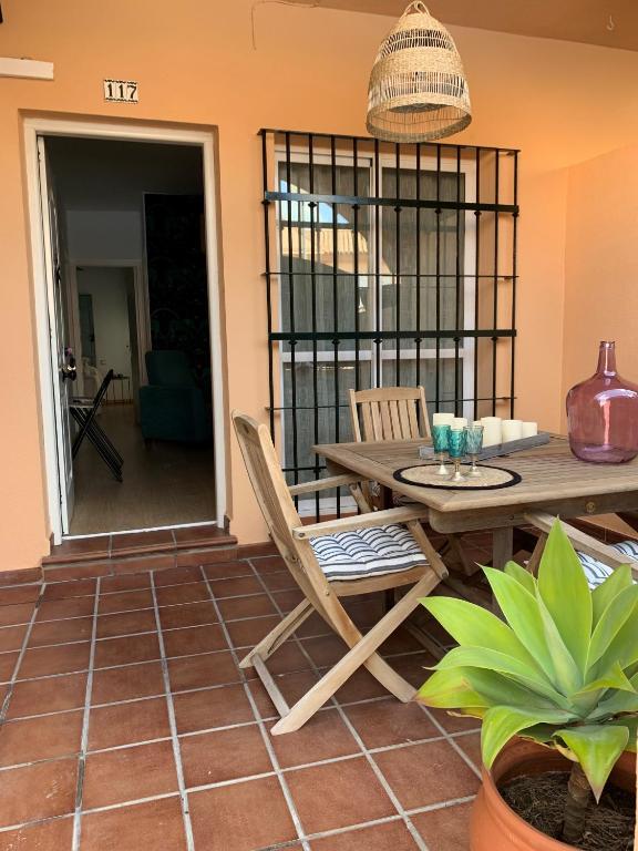 Posedenie v ubytovaní Apartamento Residencial Al Andalus 117, La Barrosa, Chiclana, Incluye parking a unos metros del mar