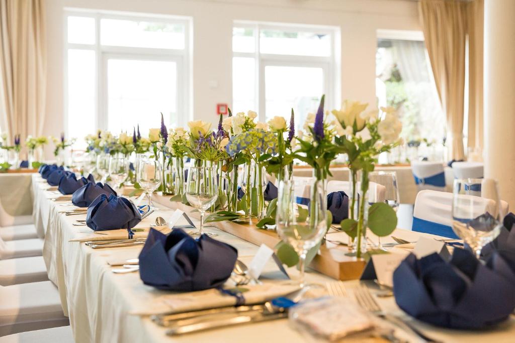 Bergwirtschaft Wilder Mann Hotel und Restaurant - Resim 45