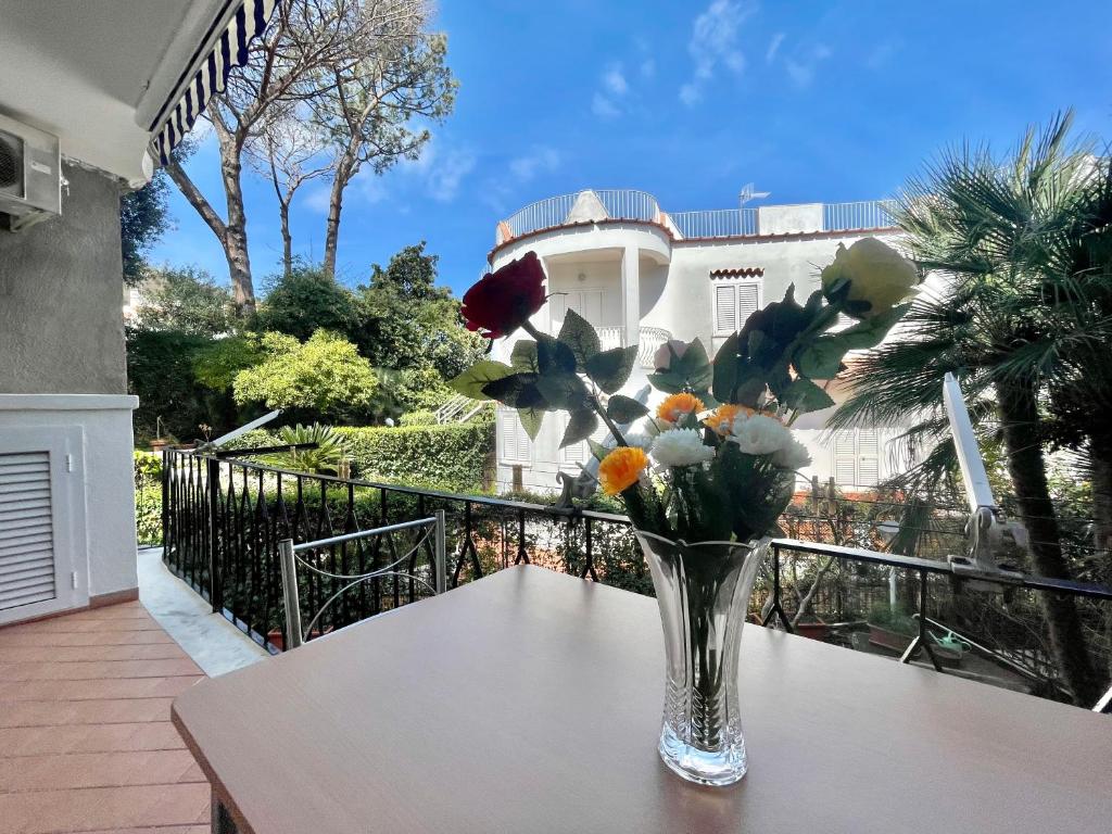 A balcony or terrace at CASA VACANZE MARIAFRANCESCA