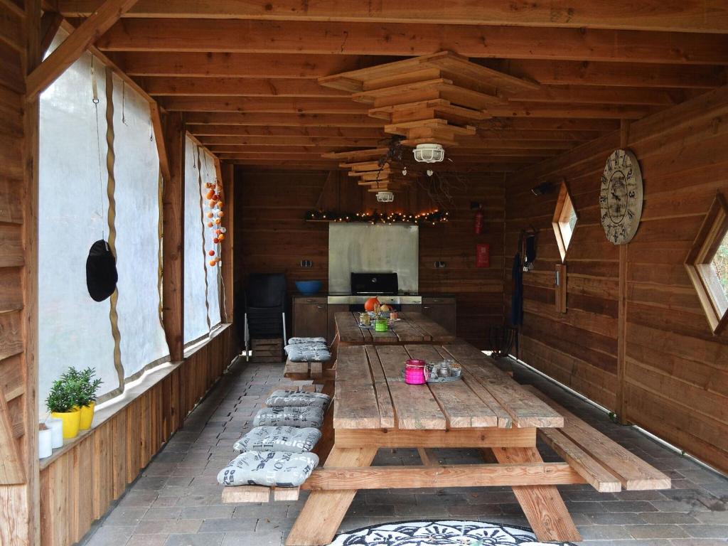 Гостиная зона в Holiday home with pool, sauna