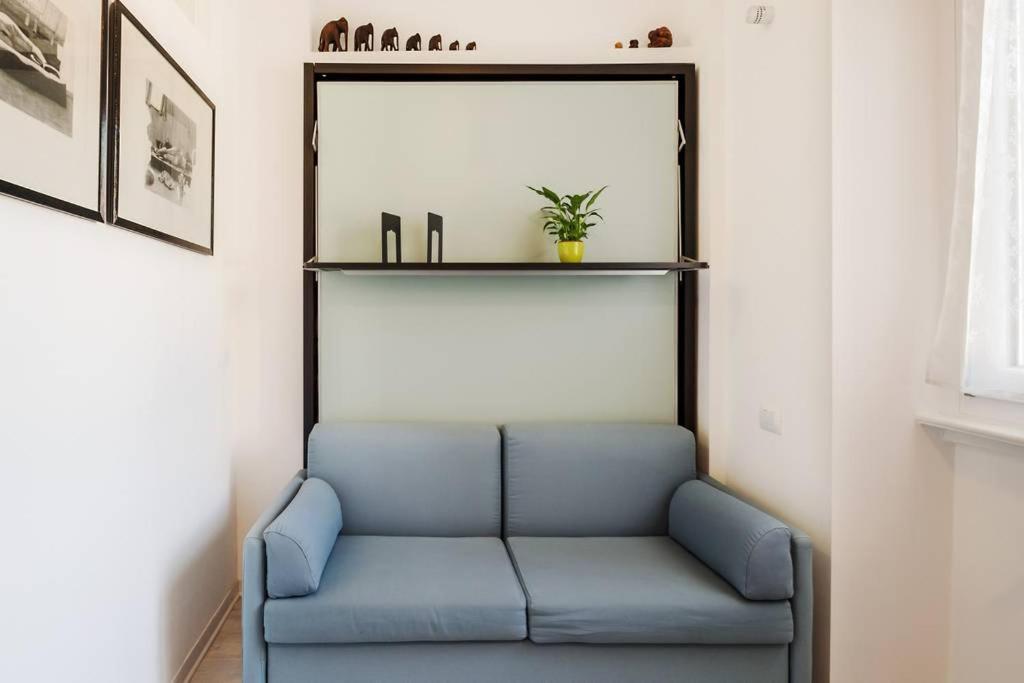 ℒovely & ℰlegant Studio next to Duomo/Missori - Standard Apartment