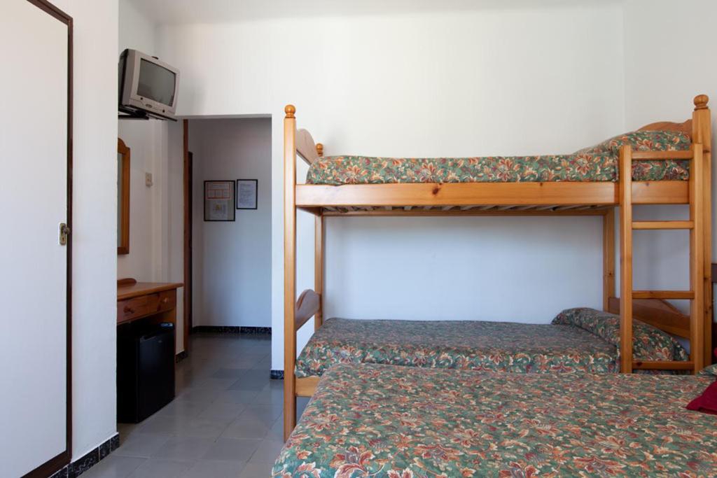 Hotel Montana, Roses – Updated 2023 Prices