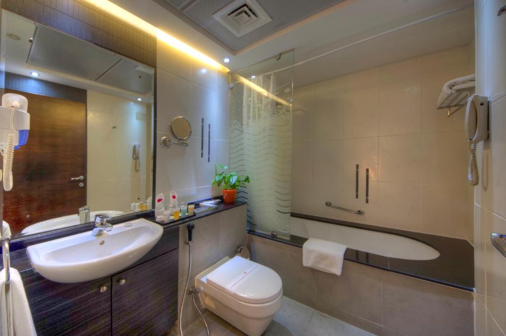 Marina View Deluxe Hotel Apartment - 两居室公寓，有20％的餐饮折扣，晚结帐（下午2点）