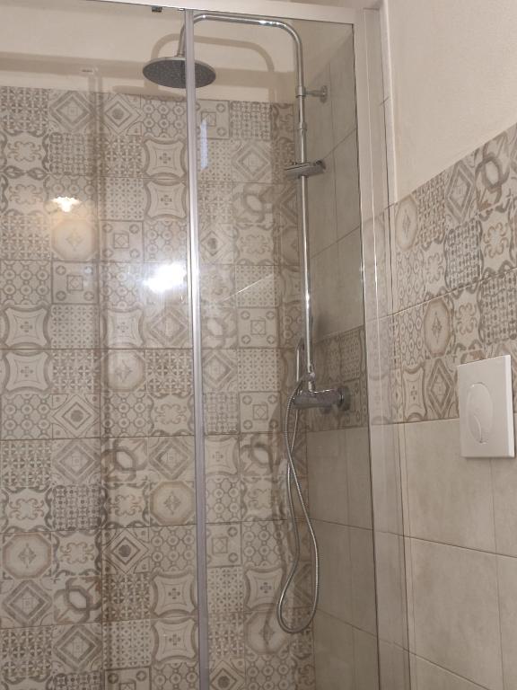 A bathroom at Casedda Ostunese