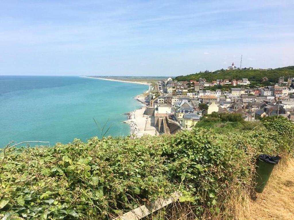 Appartement d'une chambre a Ault a 100 m de la plage avec wifi