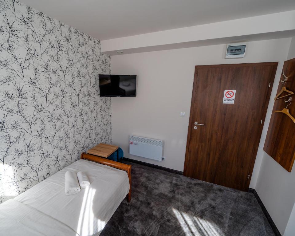 Kelman Inn Global Nowa Sól - Economy Single Room