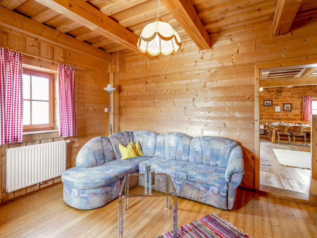 Posedenie v ubytovaní Chalet Steiners Blockhütte by Interhome