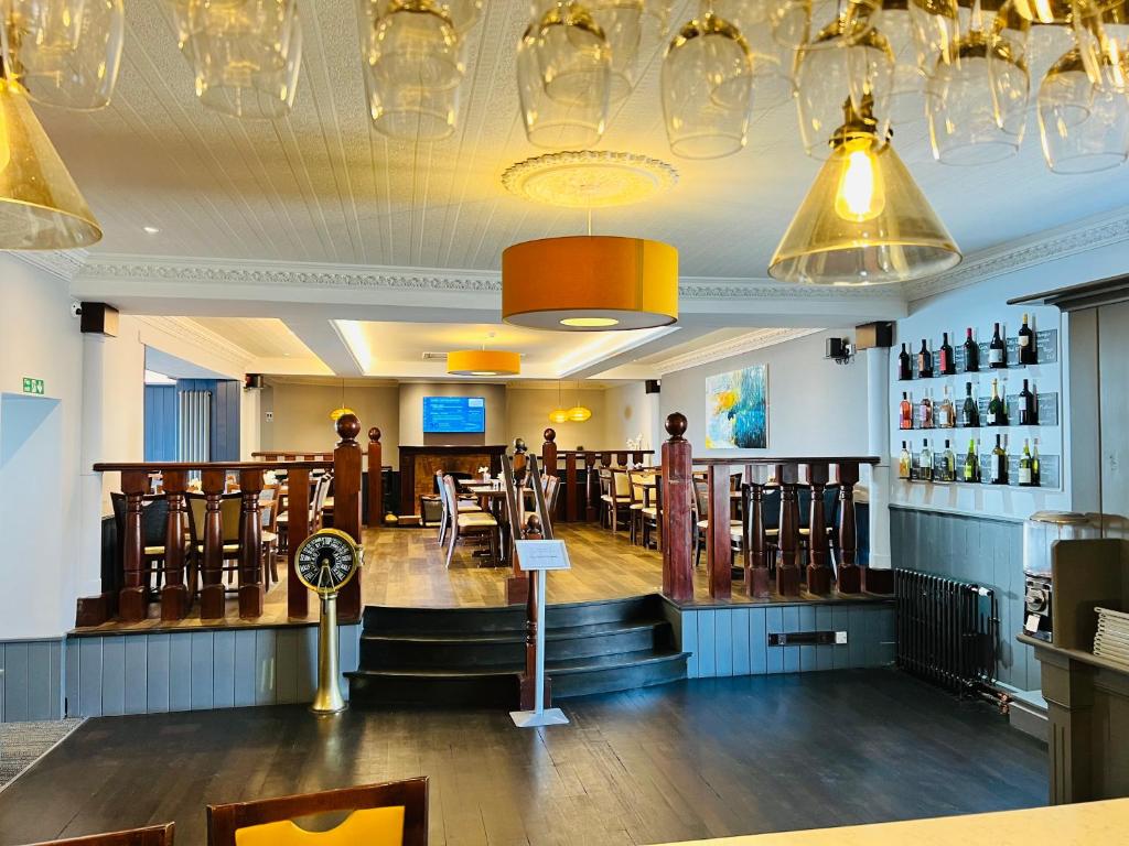 Cove Bay Hotel - Resim 3