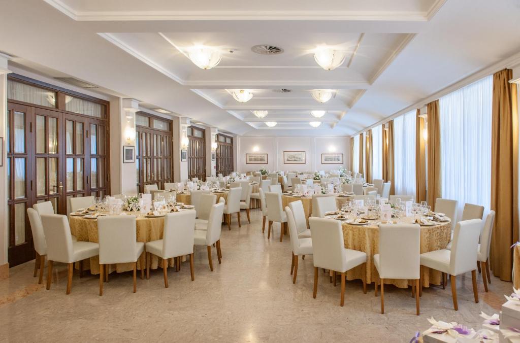 Restaurace v ubytování Hotel San Giorgio