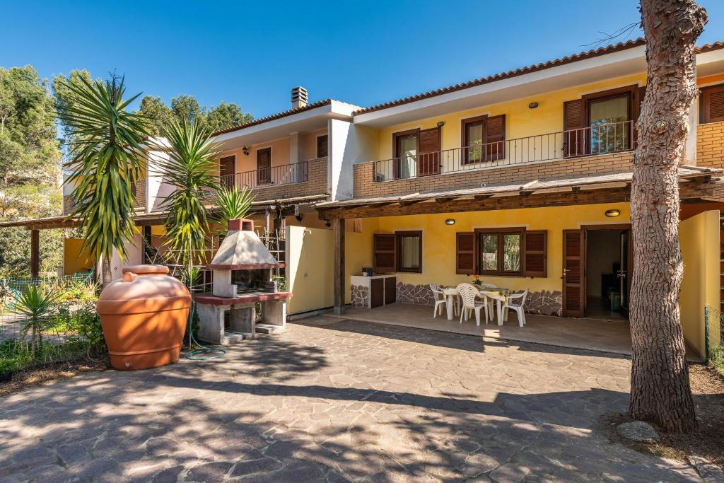Oasi Blu Porto Pino a Sant'Anna Arresi - Spazioso e Vicino al Mare