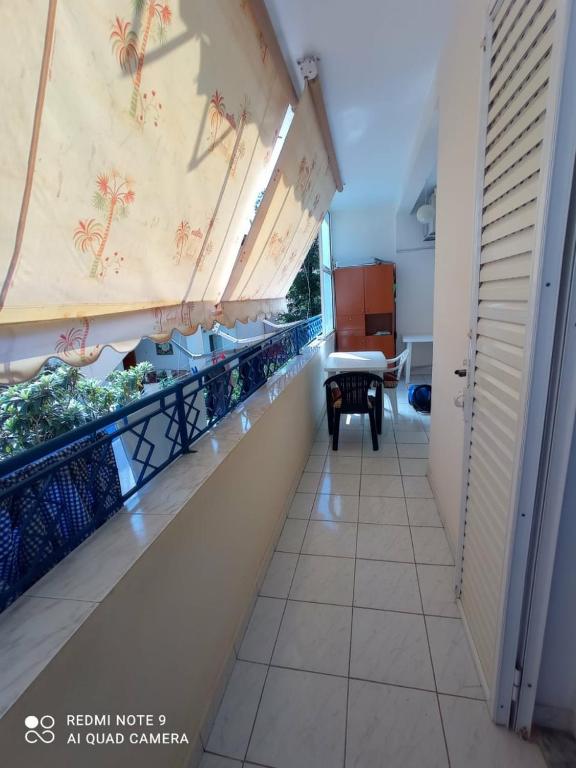 Port Side - 2BR Apartment - Center Location - Imazhi 4