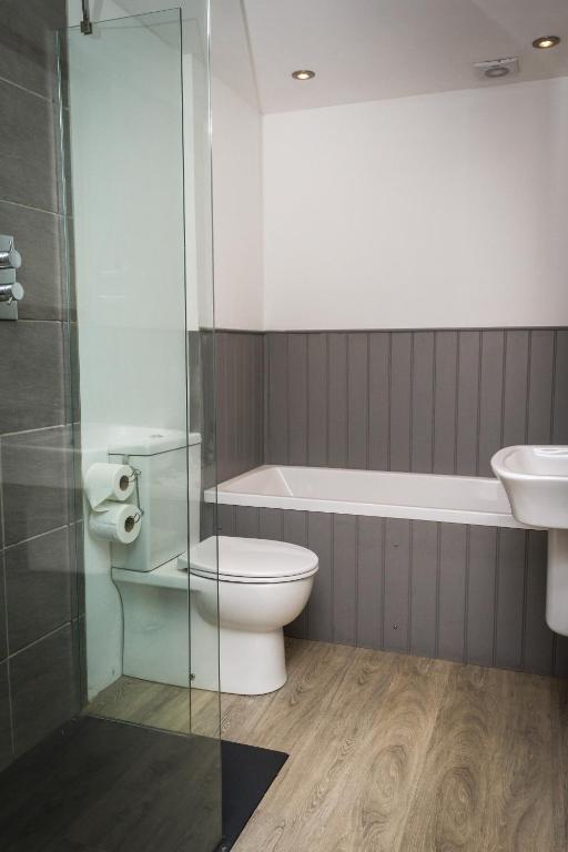 Woolpack Inn - Superior Double Or Twin Room With Mountain View