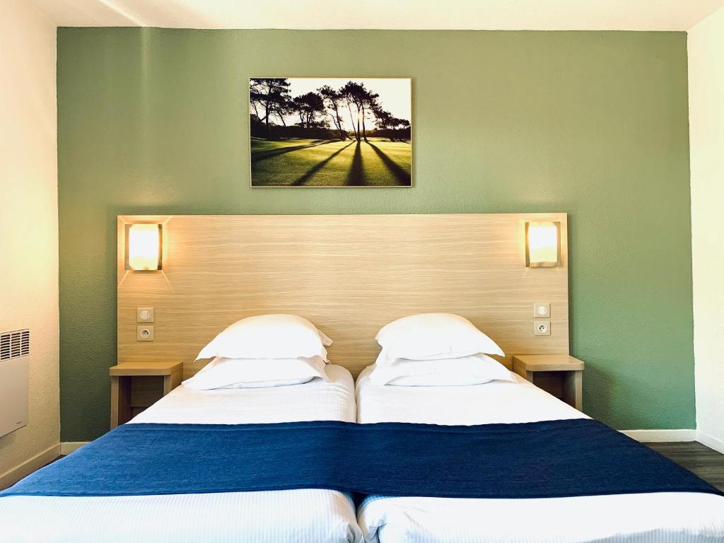 Hippotel - Studio With Twin Beds