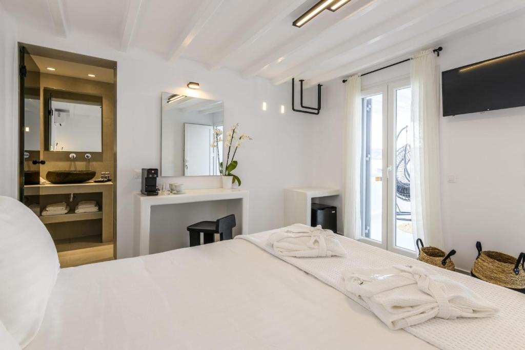 Sunset Windmills Suites - 4