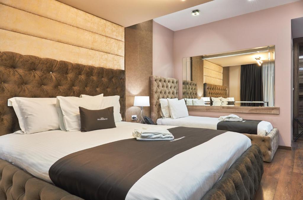 Hotel Mirror - Chambre Double Deluxe Avec Balcon - Navette Aéroport Gratuite
