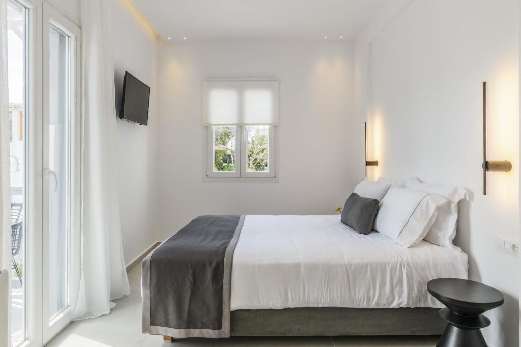 Sunset Windmills Suites - 18