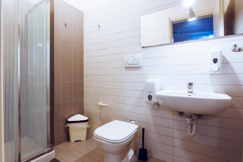Koupelna v ubytování LoL Hostel Siracusa