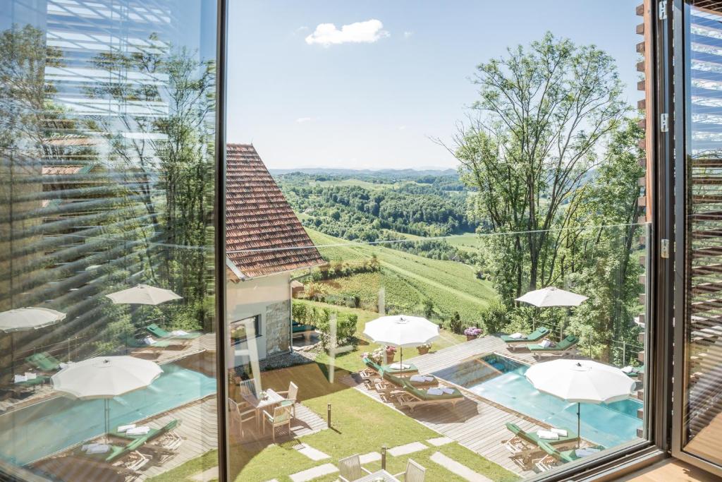 Winzarei Ciringa Menhard - Quadruple Room