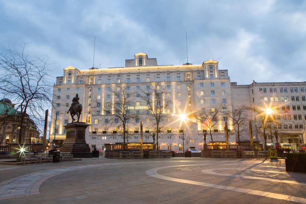 The Queens Hotel - Resim 5