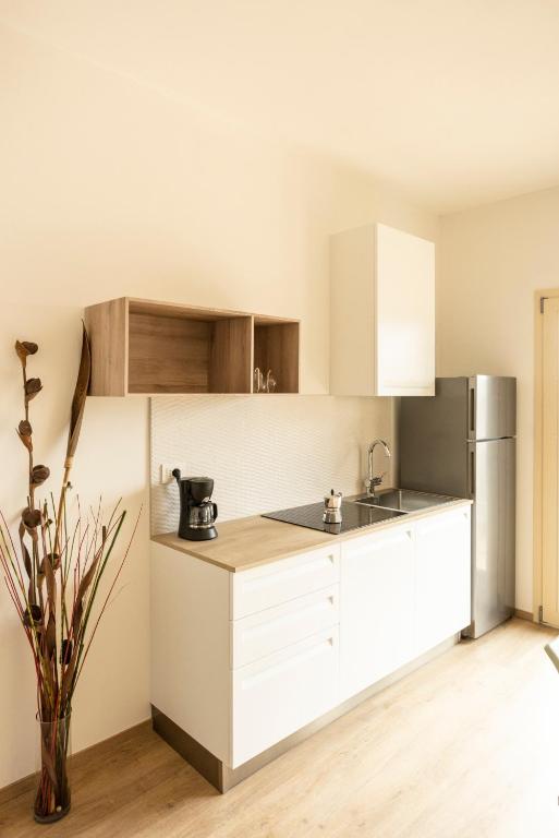 BORGOROMA - Business & Home - 6