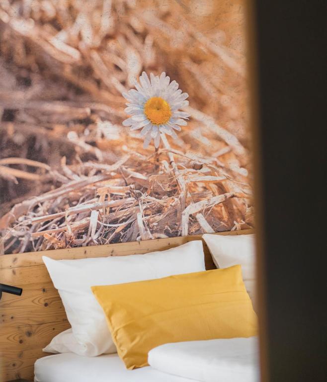 Postel nebo postele na pokoji v ubytování Landhotel Gasthaus zum Pflug