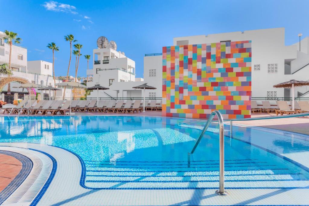 Apartahoteles Sunset Bay Club en Adeje, Tenerife