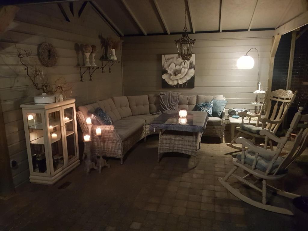 Posezení v ubytování B&B Le Jardin