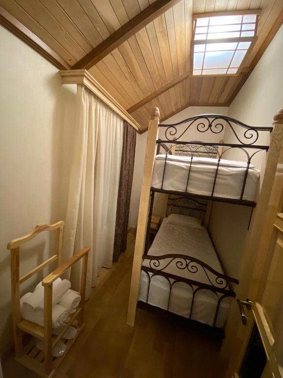 Heritage of Alluria - Deluxe Family Room