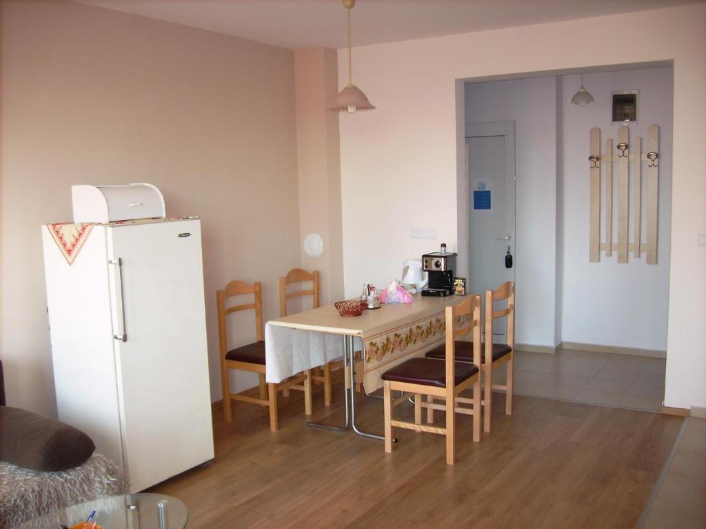 Kuchyň nebo kuchyňský kout v ubytování DDenko Apartment