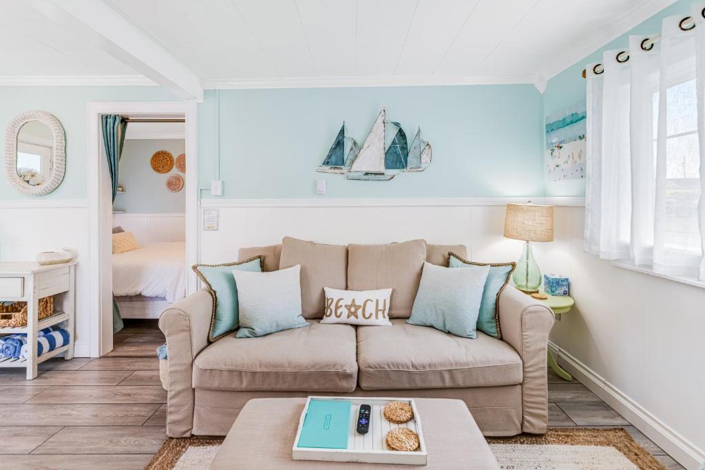 Sand & Sea Glass, Long Beach (updated prices 2024)