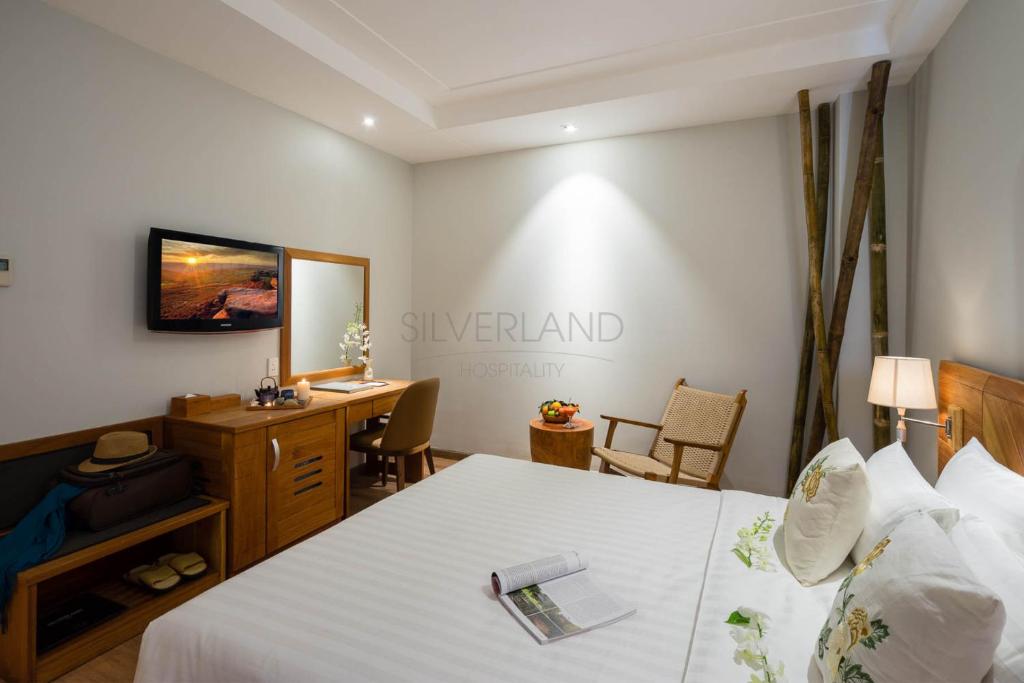 Phòng Deluxe Giường Đôi Với Trà Chiều