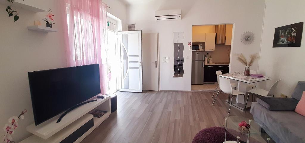 Perimar Luxury Apartments and Rooms Split Center - 7