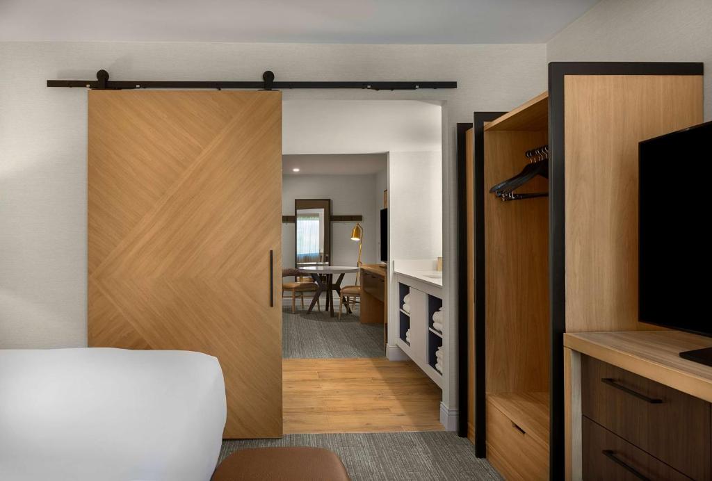 Sonesta Silicon Valley - Suite Royale