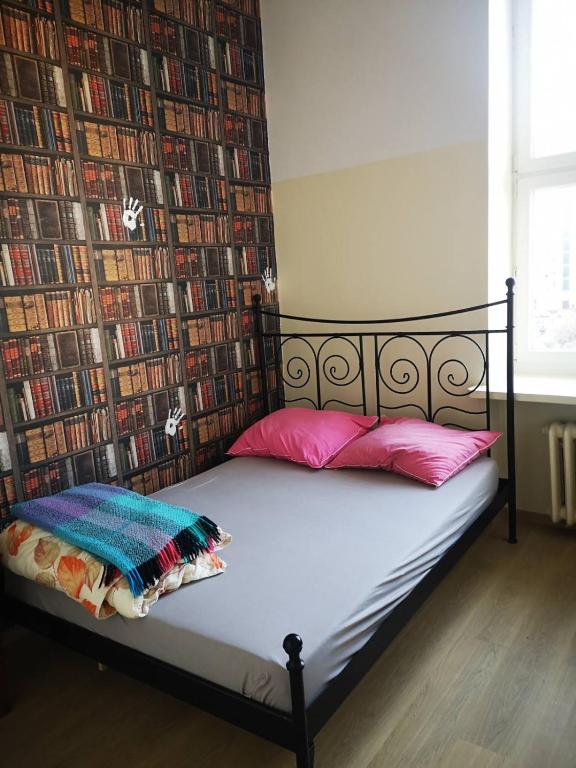 Posteľ alebo postele v izbe v ubytovaní Oliwka Hostel