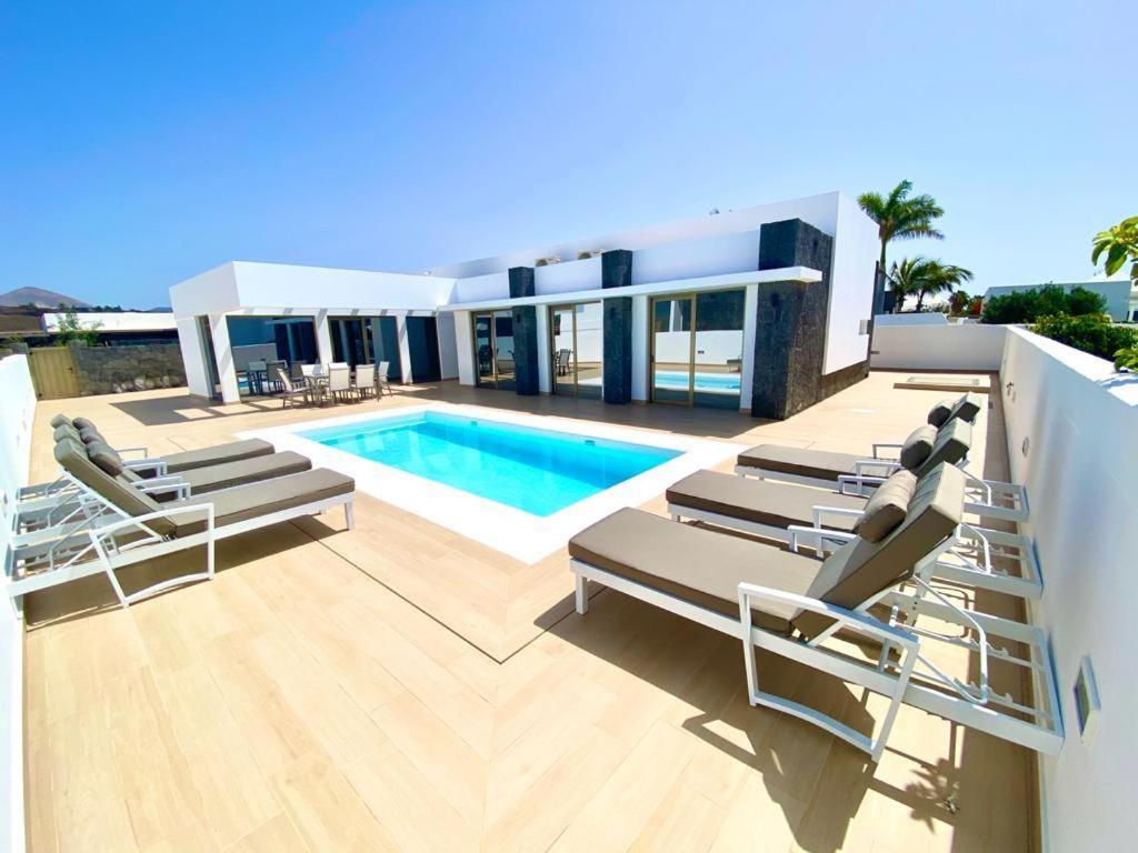 Luxury Villa Celine - 3 beds - 3 baths, Puerto del Carmen – Updated 2023  Prices