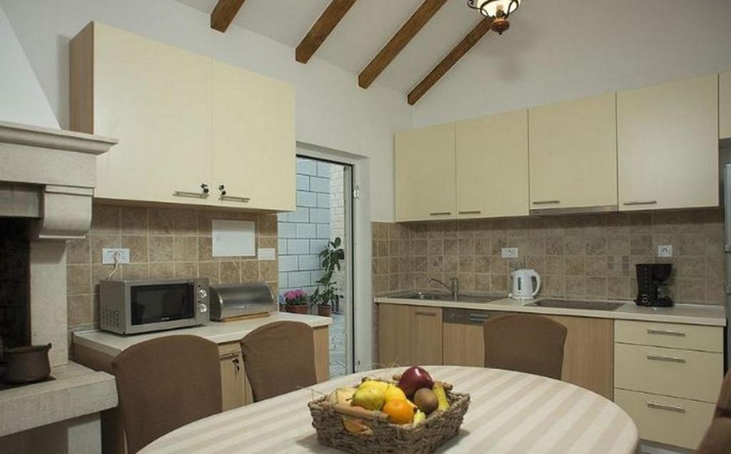 Apartments Milka & Miho - 6