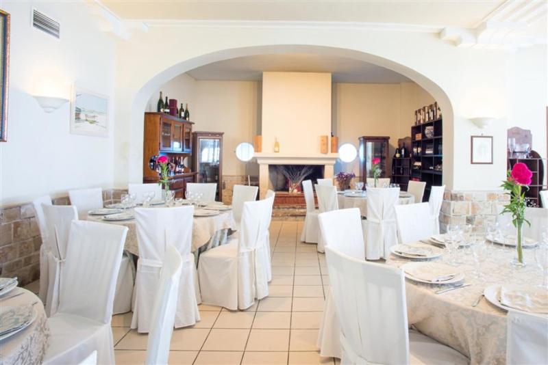 Posezení v ubytování Hotel Lo Scoglio