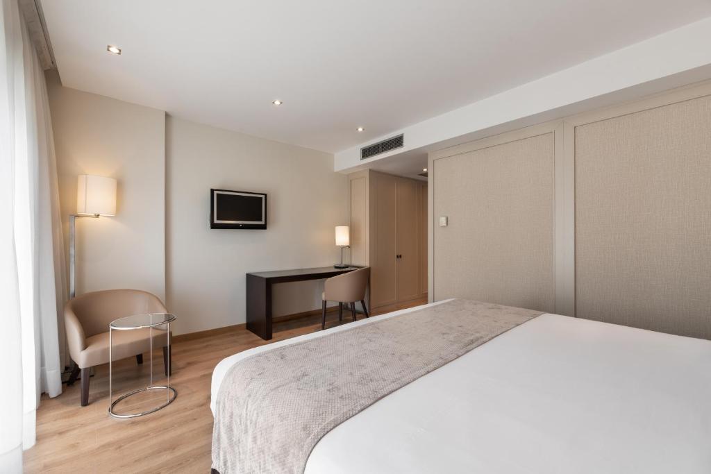 
Double Room with Extra Bed
