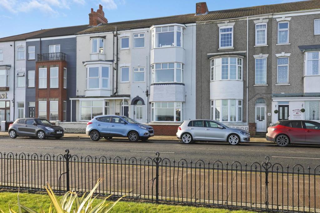 Sherwood Apartments-New Seaside Self Catering Accommodation