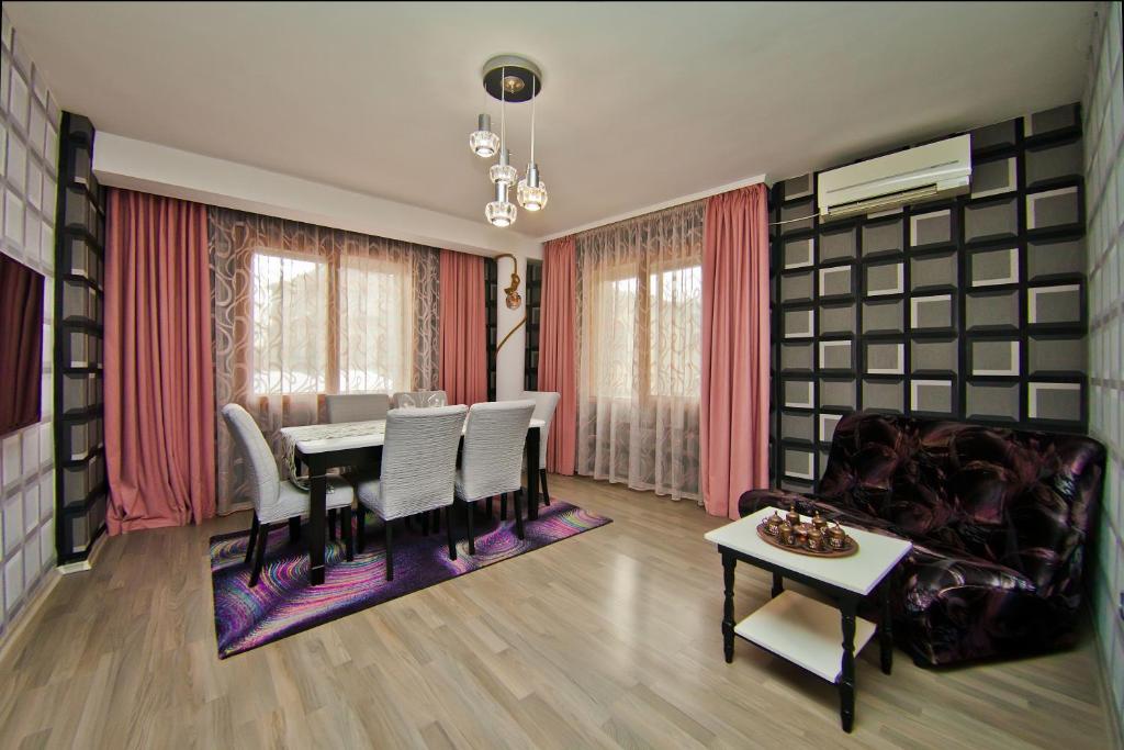 Perla 2-bdrm in the heart of the city
