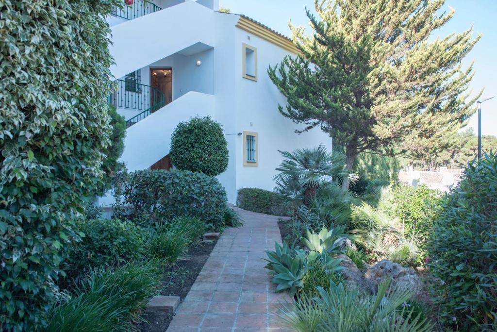 Fotografia z galérie ubytovania Spacious flat with pool in Marbella v Marbelli