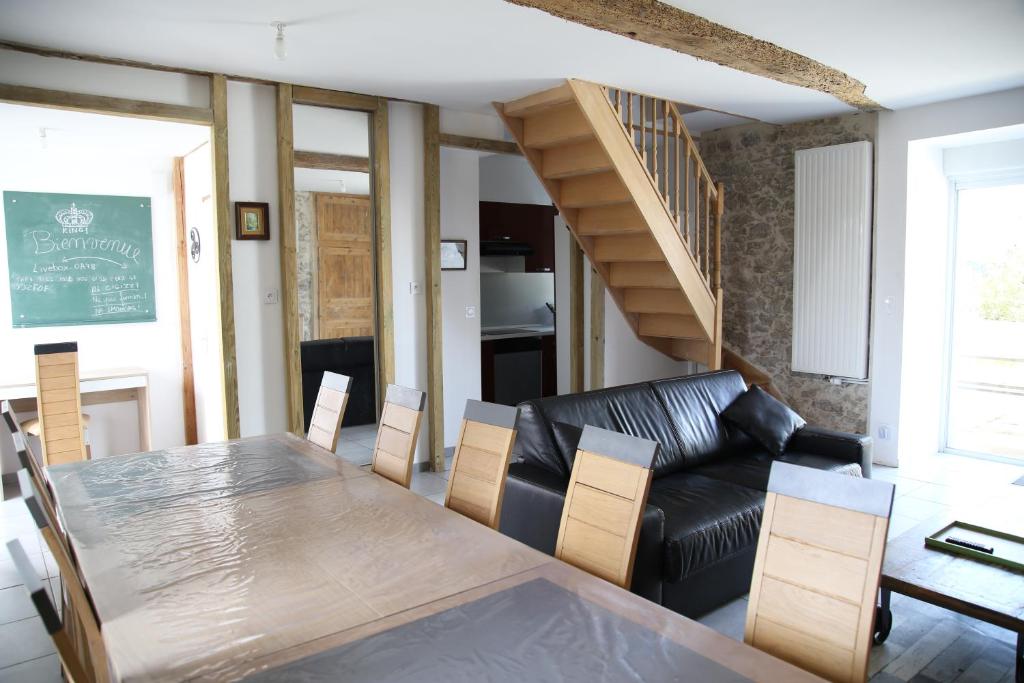The 2 Gites Saphir et Rubis - Casa Con Quattro Camere Da Letto
