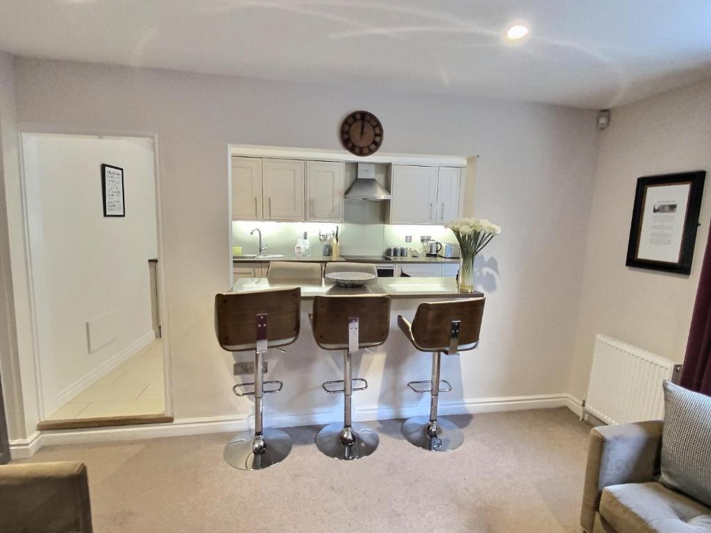 The Barbican - Three-Bedroom Apartment
