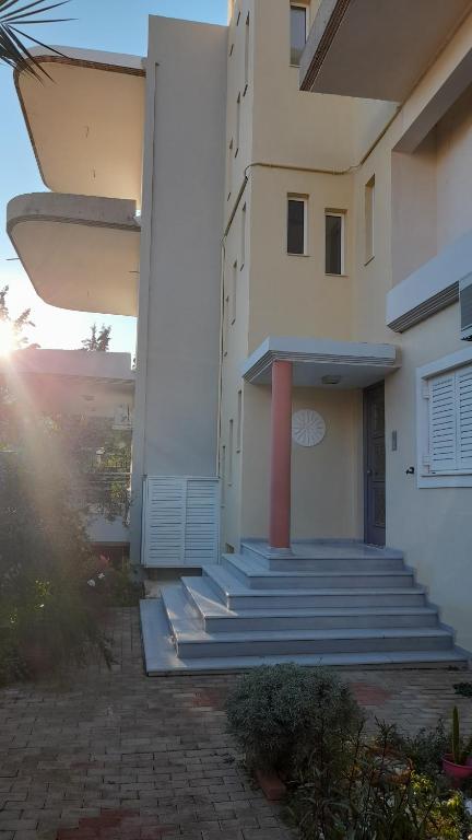 Budova, v ktorej sa apartmán nachádza
